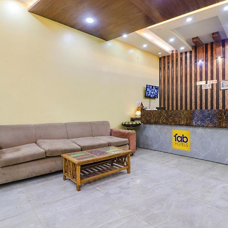Hotel Fabexpress Sinon à New Delhi Extérieur photo